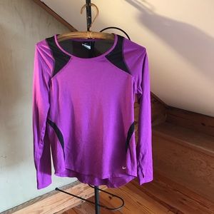 Nike Long Sleeve Fuchsia Black Work Out Top, EUC, M